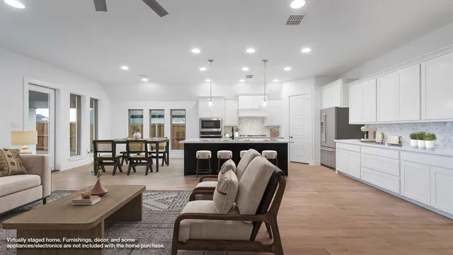 $524,900 | 249 Woodoat Road, Waxahachie, TX 75165