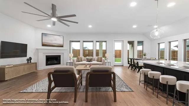 $524,900 | 249 Woodoat Road, Waxahachie, TX 75165