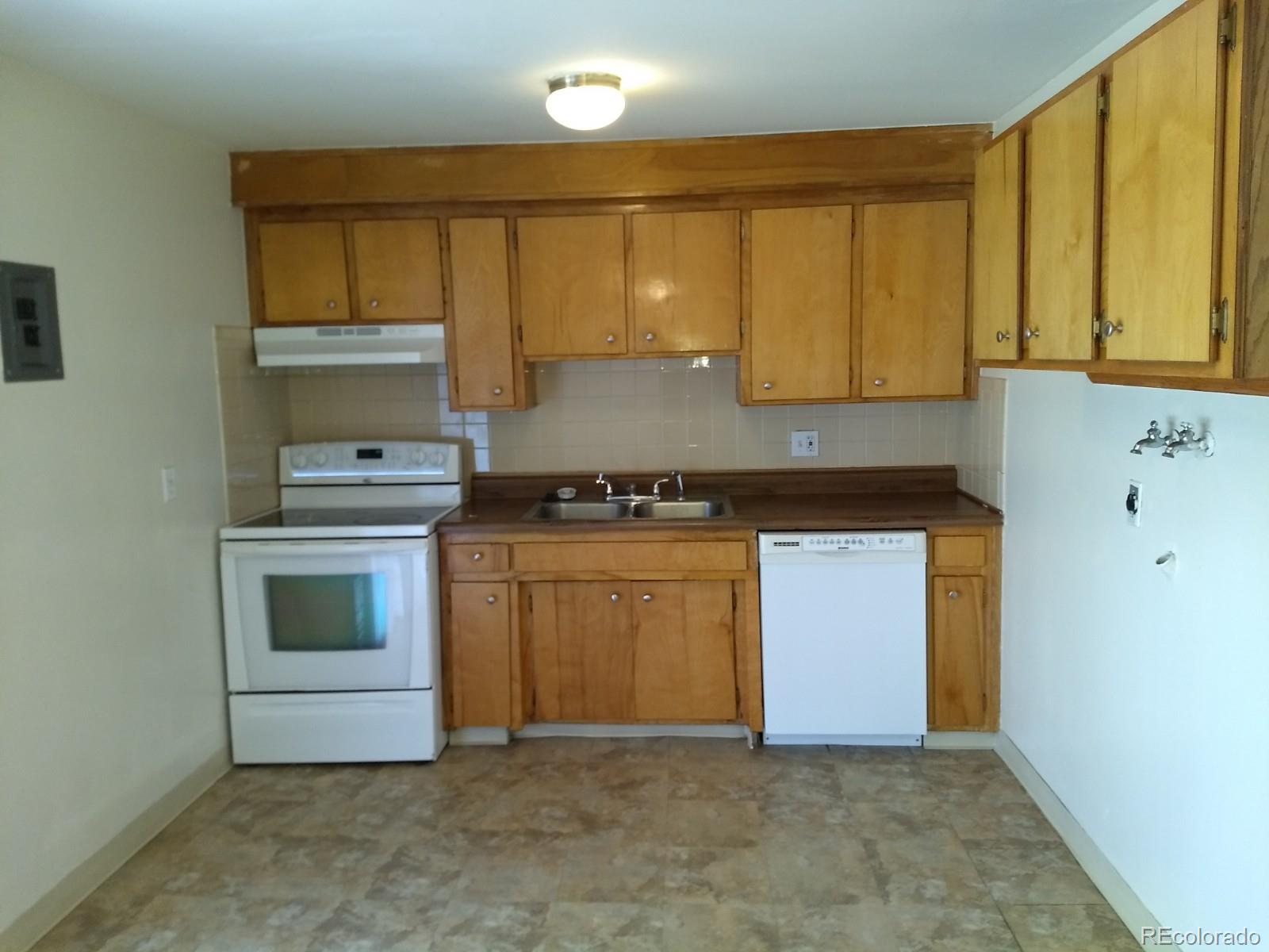 4560 Everett Court Wheat Ridge, CO 80033 - Photo 27 of 39 Gallery Image 27