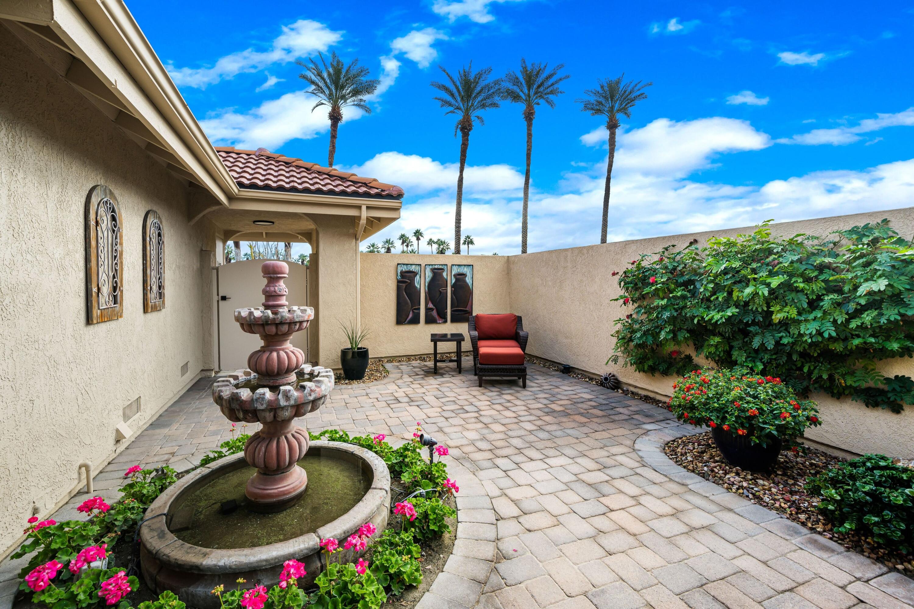 29 Verde Way Palm Desert, CA 92260 - Photo 24 of 43 a view of a lobby with sitting area