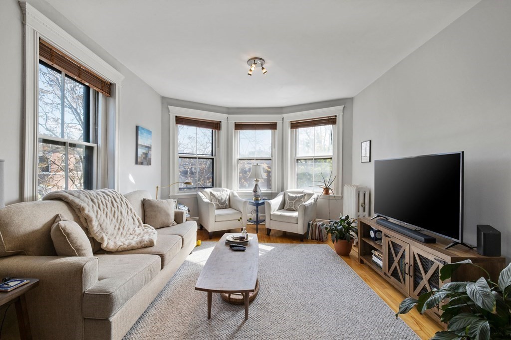164 Strathmore Road, Unit 15 Boston, MA 02135 - Photo 2 of 15 Gallery Image 2
