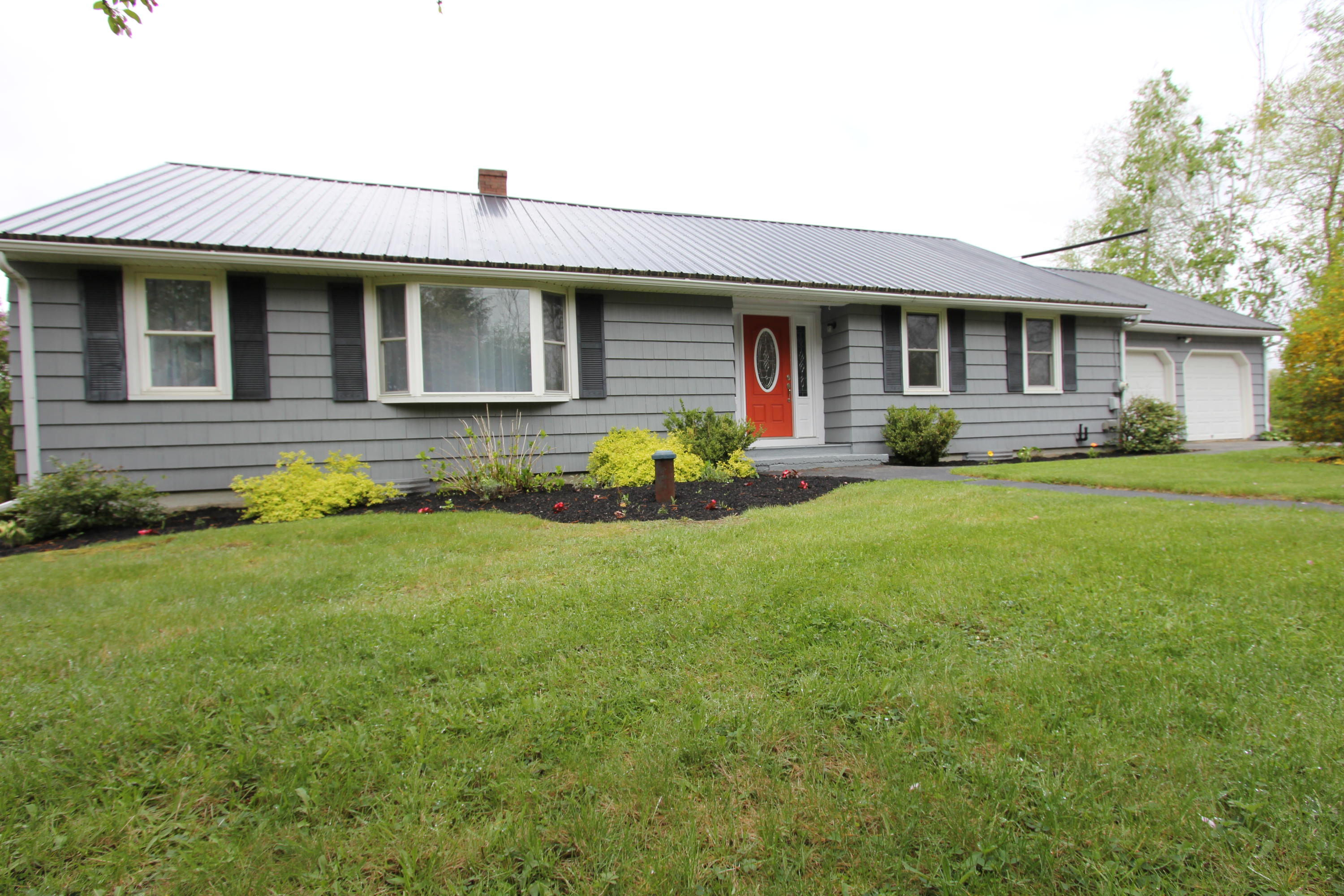 622 Pond Road Wales, ME 04280 - Photo 1 of 25 IMG_4644