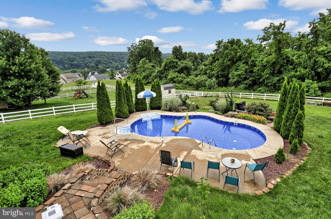 56 Delta Ridge Drive Delta, PA 17314 - Photo 8 of 63 Gallery Image 8