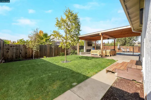 $1,025,000 | 1745 Eucalyptus Court, Concord, CA 94521