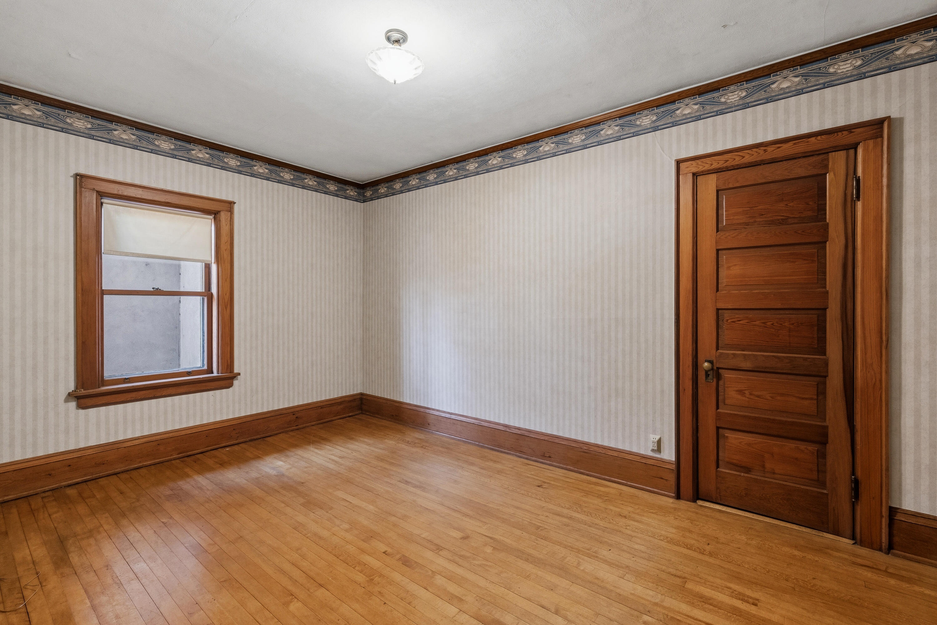 6789 North Elm Tree Road Glendale, WI 53217 - Photo 14 of 34 Bedroom 2