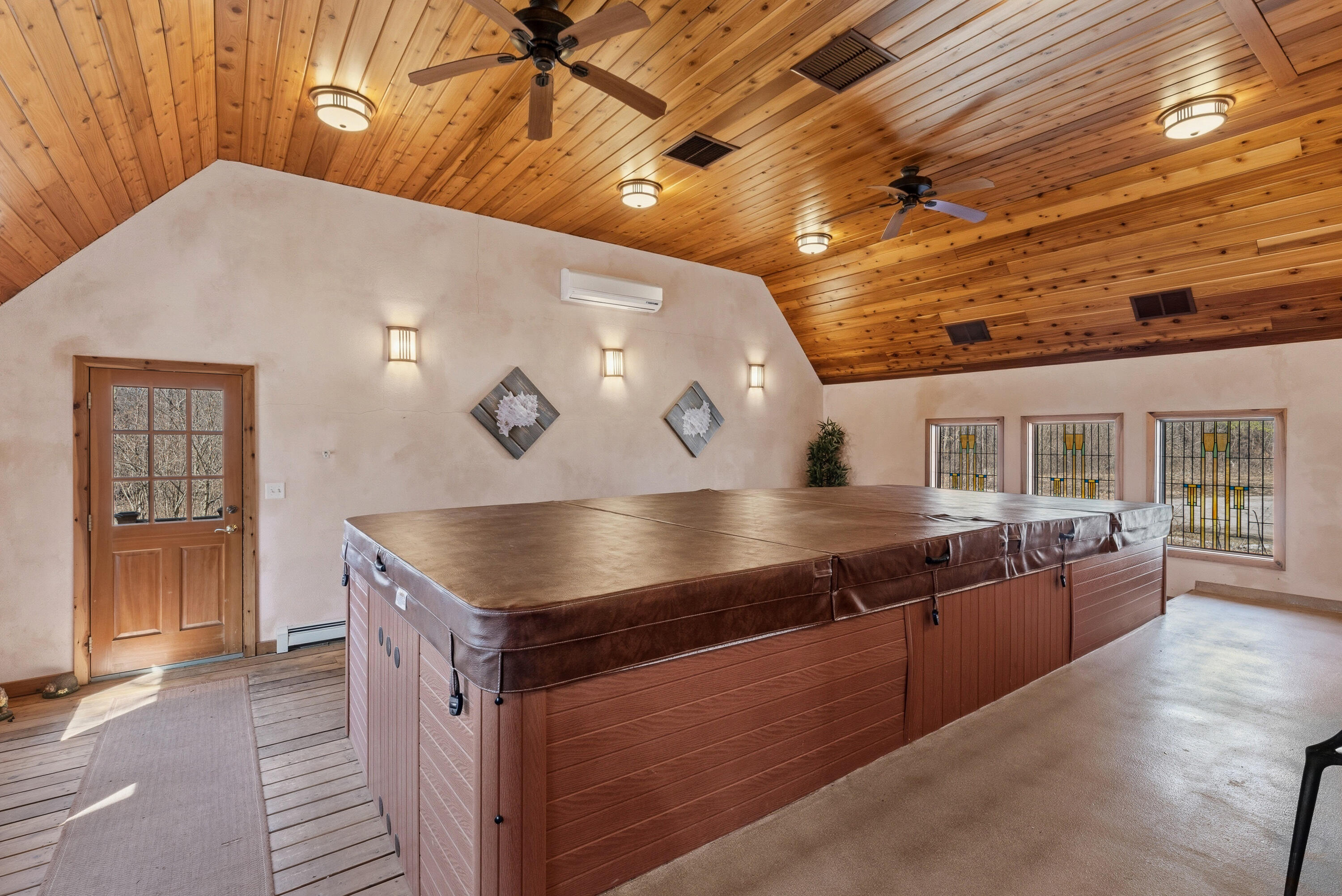 6789 North Elm Tree Road Glendale, WI 53217 - Photo 22 of 34 Pool Room