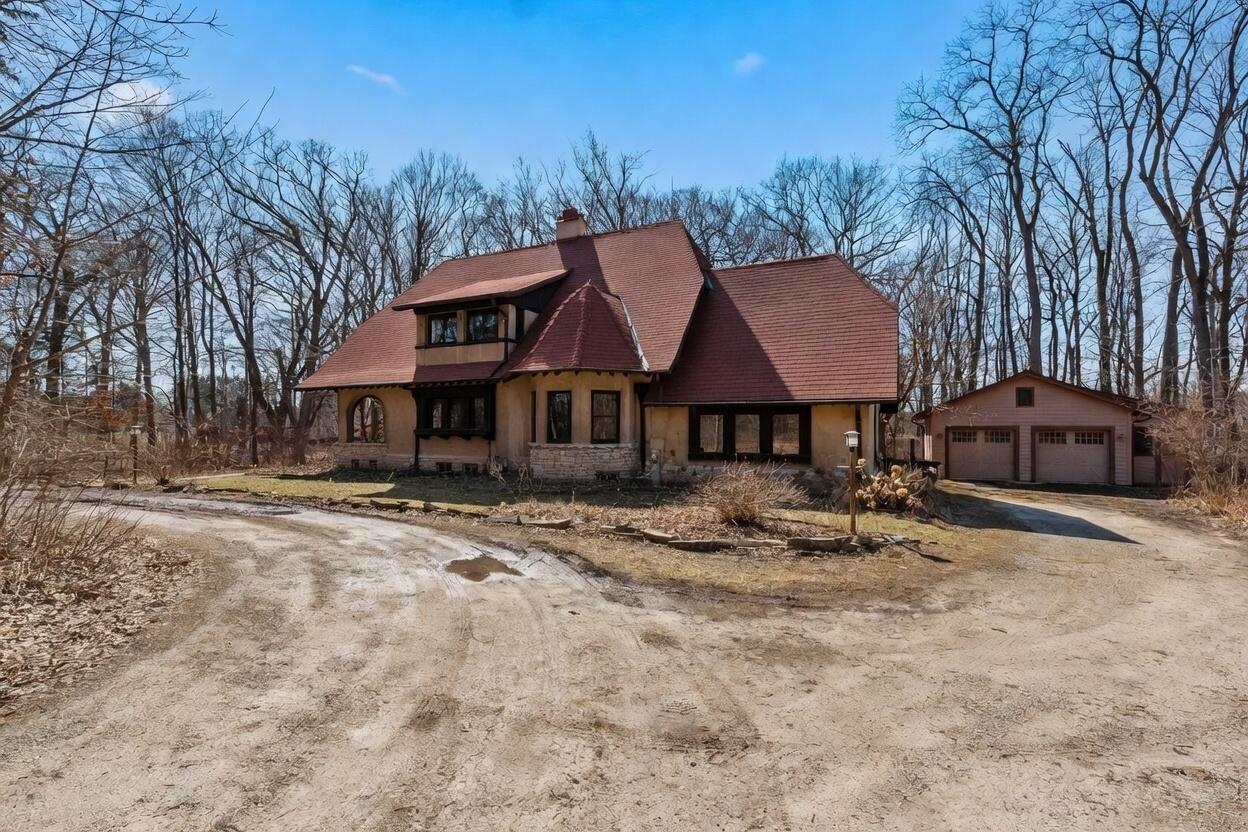 6789 North Elm Tree Road Glendale, WI 53217 - Photo 29 of 34 6789 N Elm Tree Rd