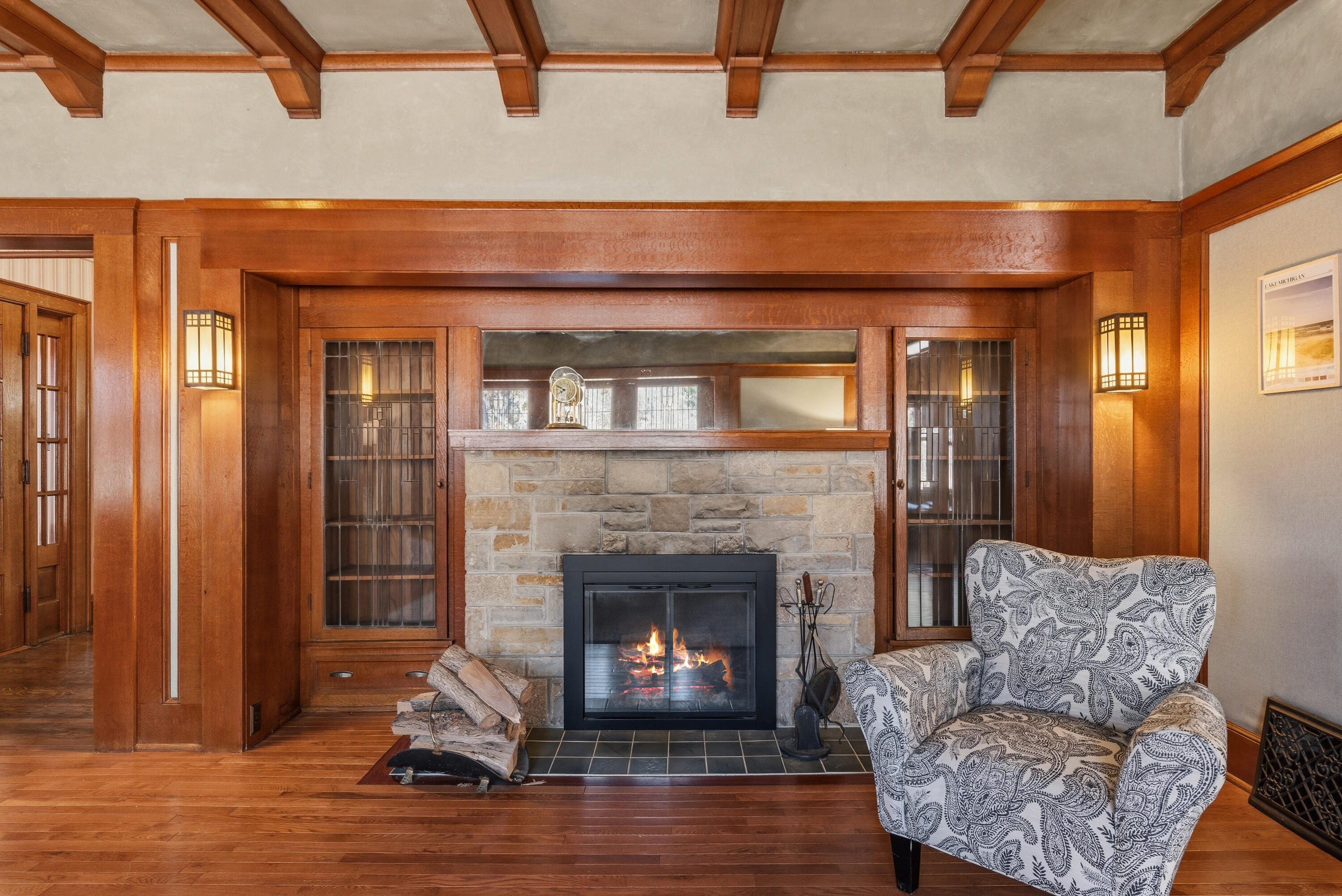 6789 North Elm Tree Road Glendale, WI 53217 - Photo 4 of 34 Living Room w/ NFP