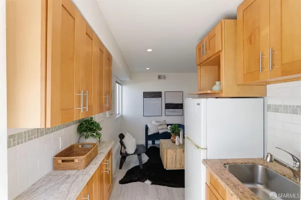$1,099,000 | 2701 43rd Avenue, San Francisco, CA 94116