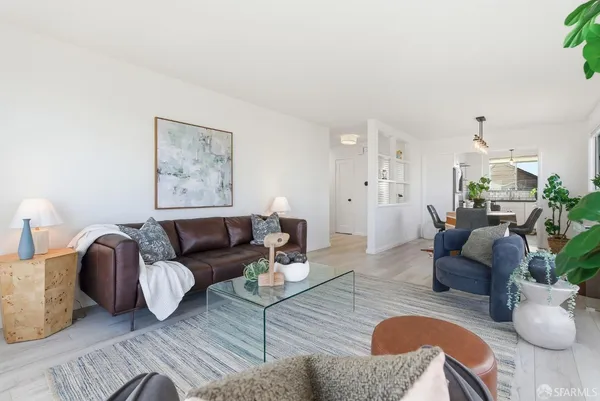 $1,099,000 | 2701 43rd Avenue, San Francisco, CA 94116