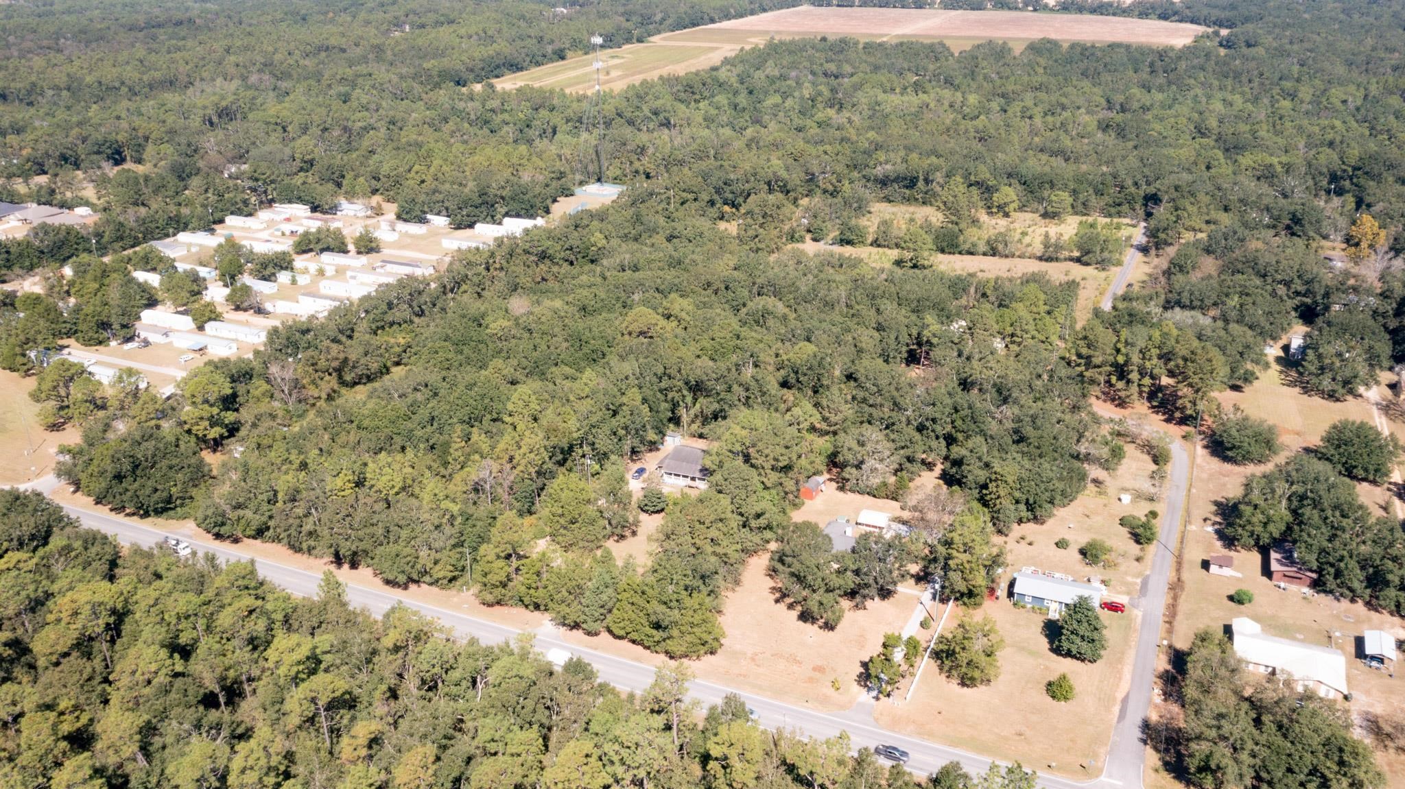 14291 Highway 104 Silverhill, AL 36576 - Photo 3 of 6