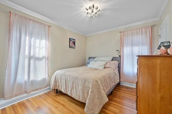 $579,900 | 16.5 Holly Street, Unit 2L, Salem, MA 01970