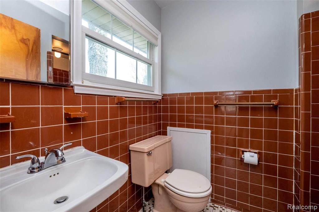 1816 Ansal Drive Rochester Hills, MI 48309 - Photo 15 of 21