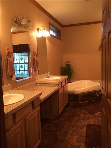 1230 Harris Hollow Road Charlotte, TN 37036 - Photo 4 of 20 Gallery Image 4