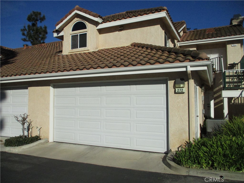 272 Fieldstone Way, Unit A Simi Valley, CA 93065 - Photo 4 of 14