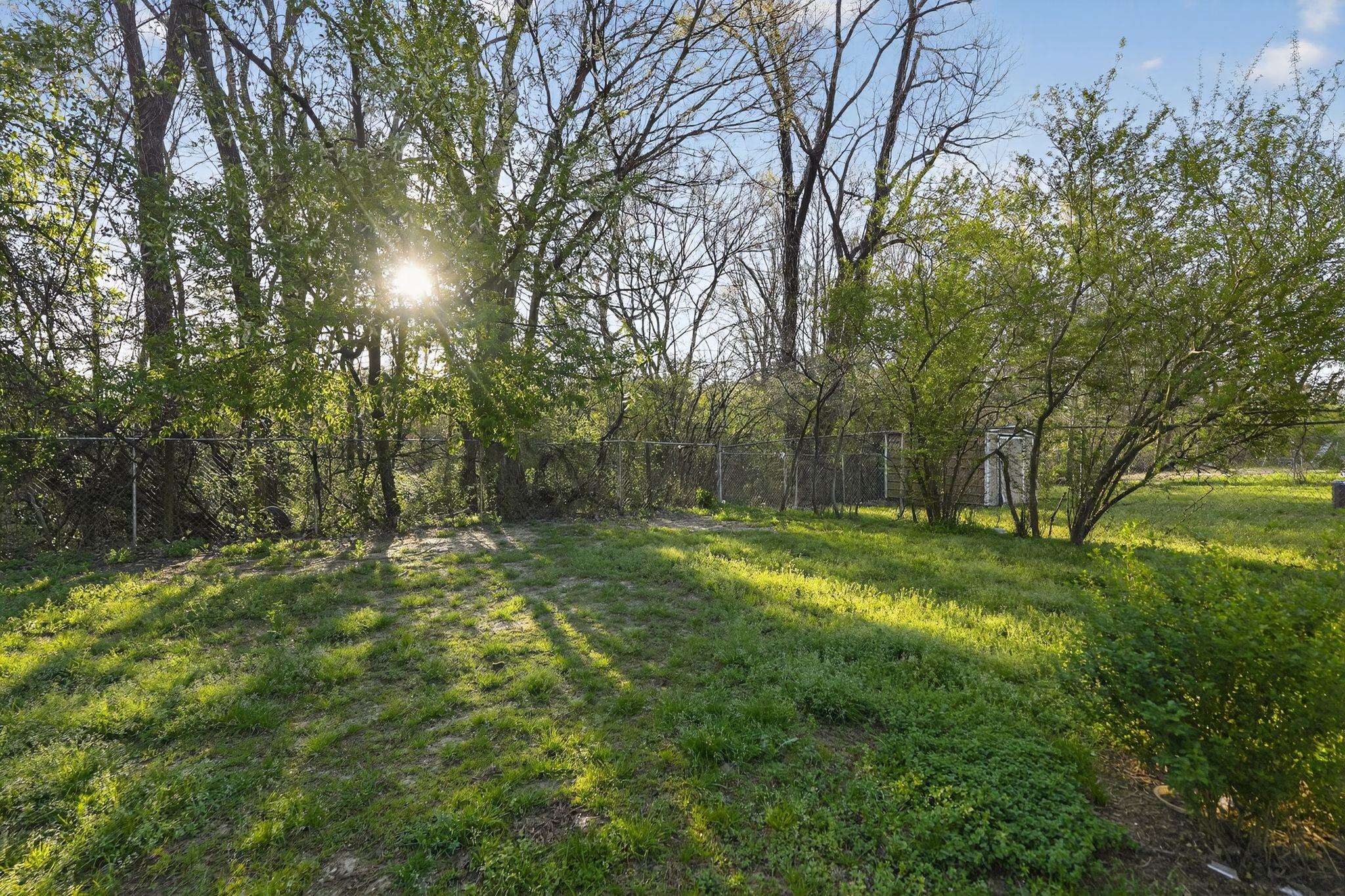 4736 Applestone Street Memphis, TN 38109 - Photo 11 of 35