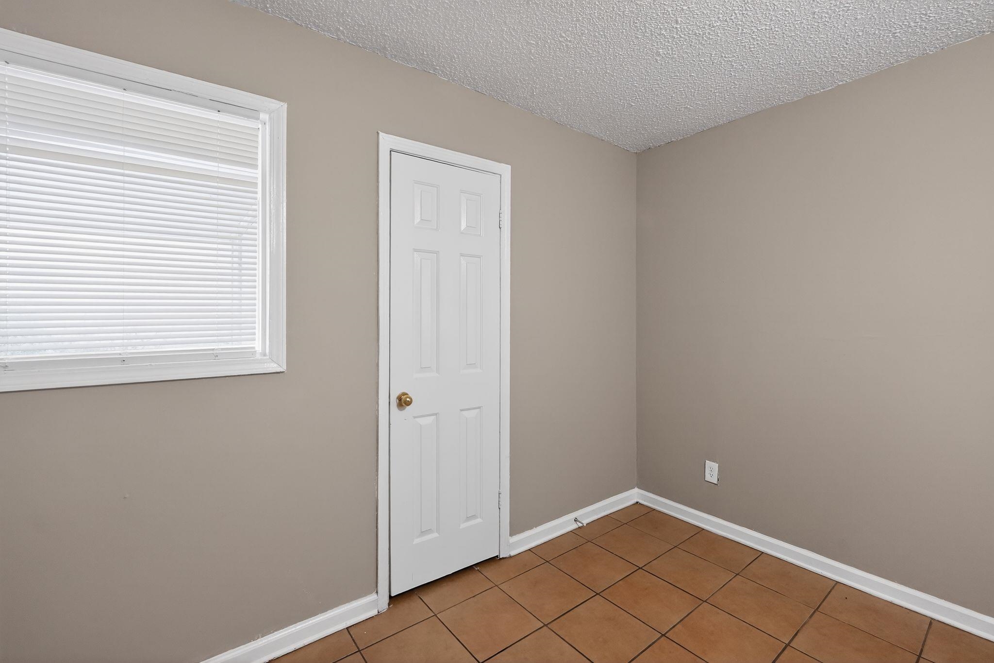 4736 Applestone Street Memphis, TN 38109 - Photo 19 of 35