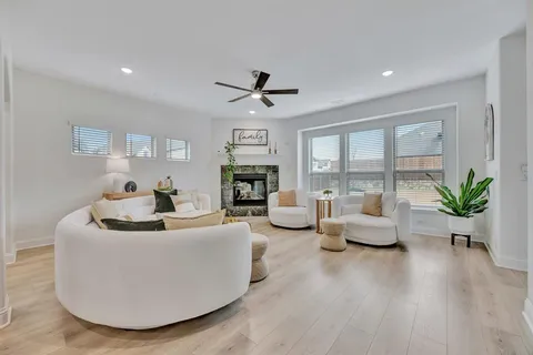$575,000 | 16928 Mirador Way, Justin, TX 76247