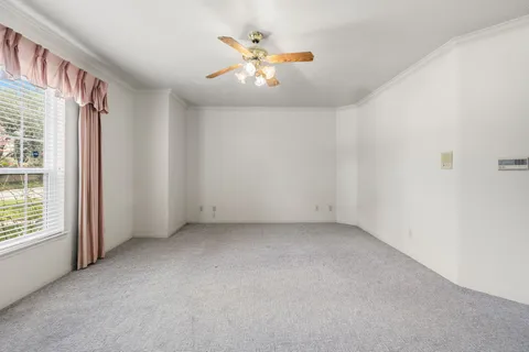 $388,000 | 14415 Autumn Cyn Trace, Houston, TX 77062