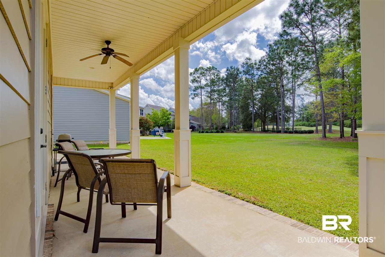 30927 Pine Court Daphne, AL 36527 - Photo 28 of 40 Back patio view