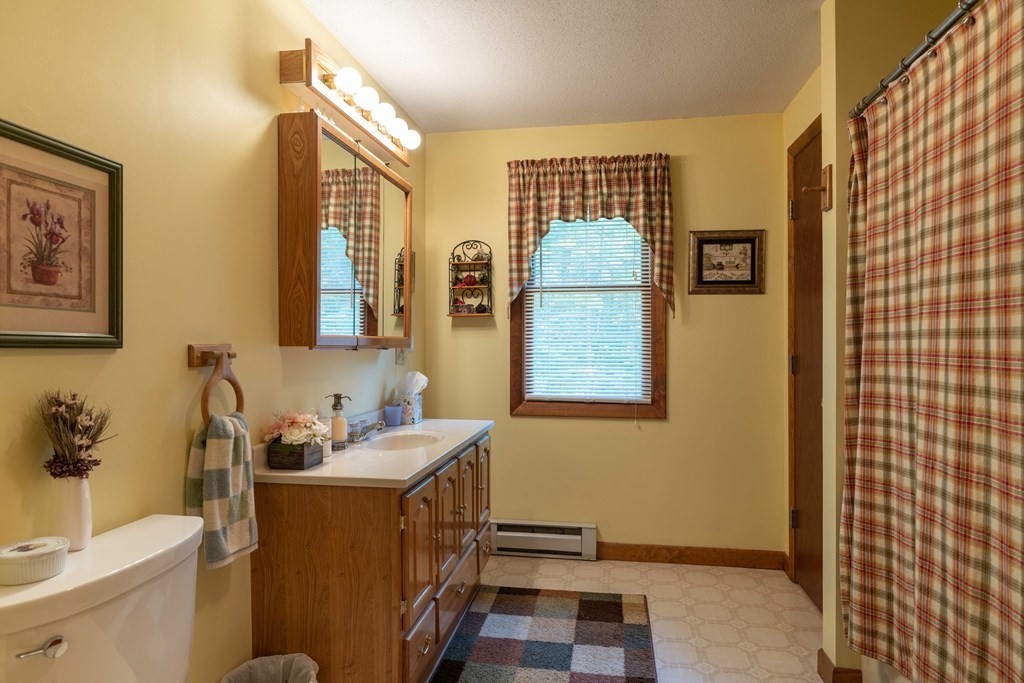 354 Allen Road Belchertown, MA 01007 - Photo 15 of 24 Gallery Image 15