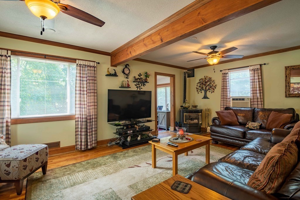 354 Allen Road Belchertown, MA 01007 - Photo 2 of 24 Gallery Image 2