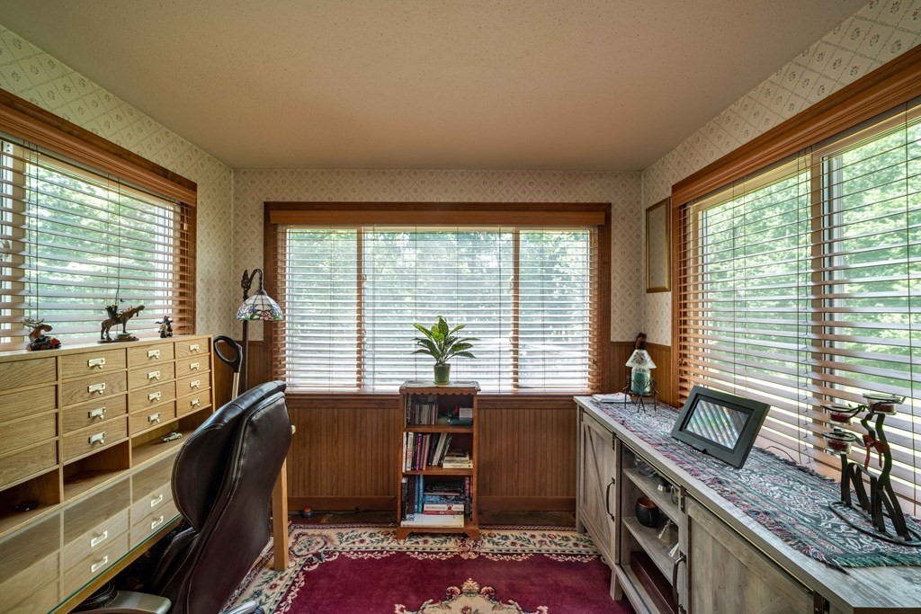 354 Allen Road Belchertown, MA 01007 - Photo 5 of 24 Gallery Image 5