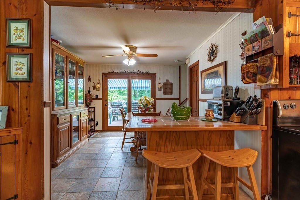 354 Allen Road Belchertown, MA 01007 - Photo 7 of 24 Gallery Image 7
