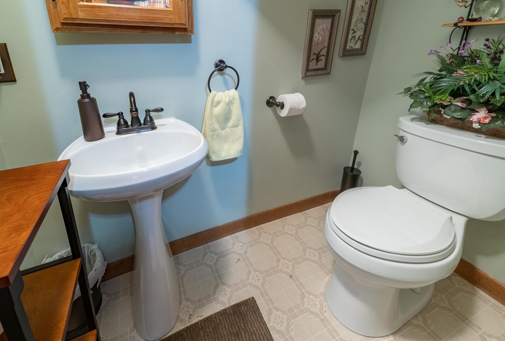 354 Allen Road Belchertown, MA 01007 - Photo 10 of 24 Gallery Image 10