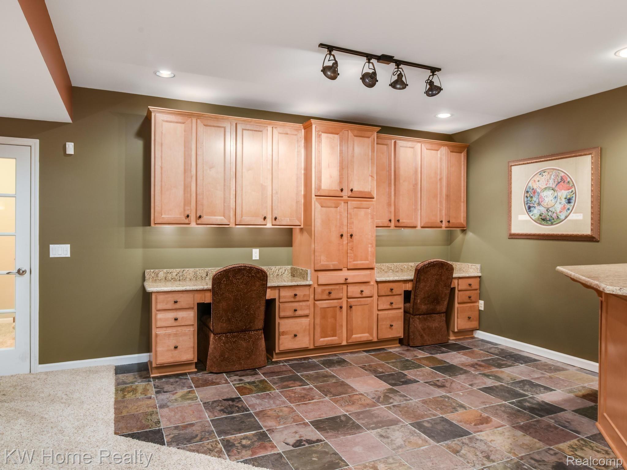 448 Inverness Highland, MI 48357 - Photo 29 of 36 448 Inverness Highland Charter-050-049-448 Inverness Highland MI0050-MLS_Size - Copy.jpg