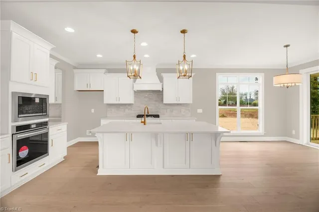 $869,900 | 3106 Pasture View Drive, Summerfield, NC 27358