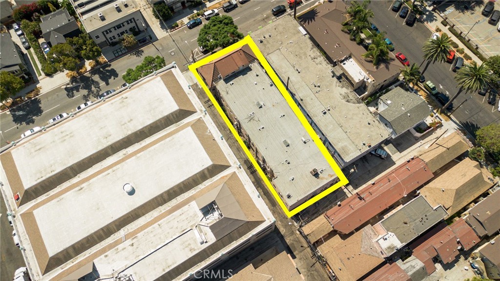 723 East 3rd Street, Unit 16 Long Beach, CA 90802 - Photo 3 of 40