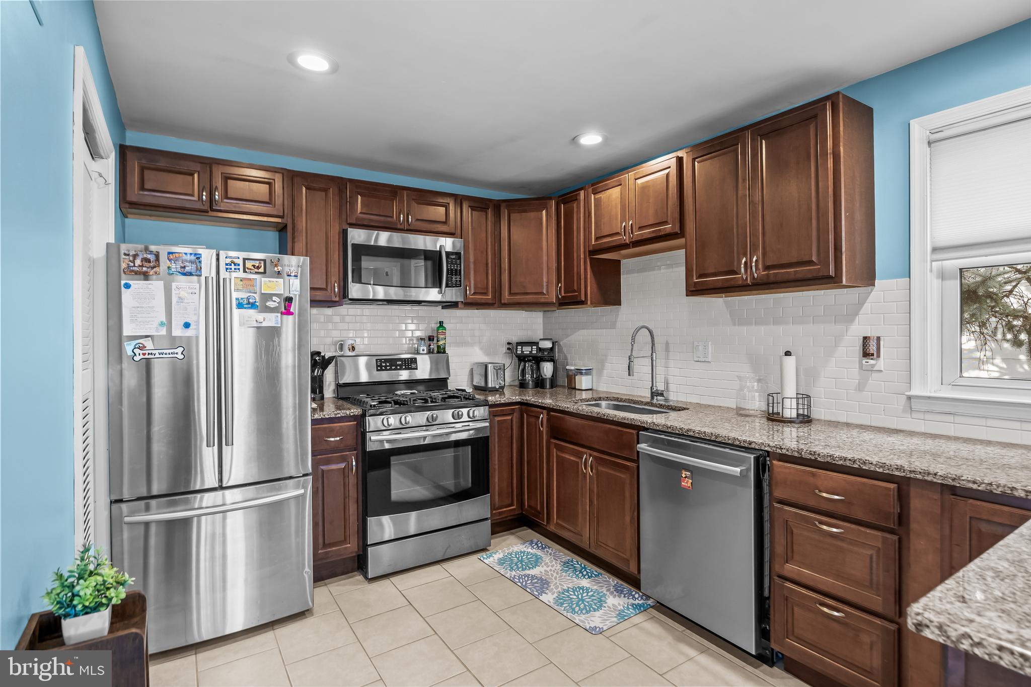 2 Gainor Avenue Maple Shade, NJ 08052 - Photo 2 of 32 Updated kitchen