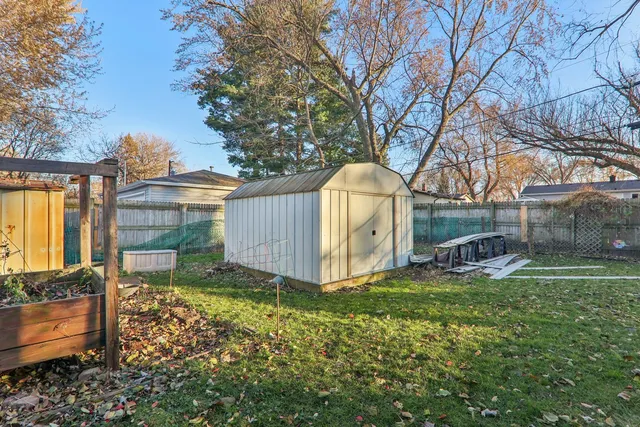 $308,000 | 18637 Karen Lane, Gurnee, IL 60031