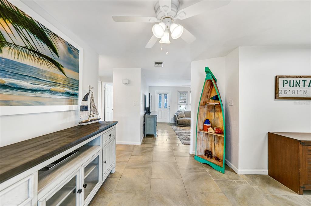 141 Singapore Road Punta Gorda, FL 33950 - Photo 8 of 33