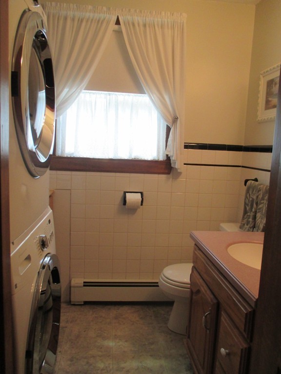 263 Andover Road Billerica, MA 01821 - Photo 14 of 29