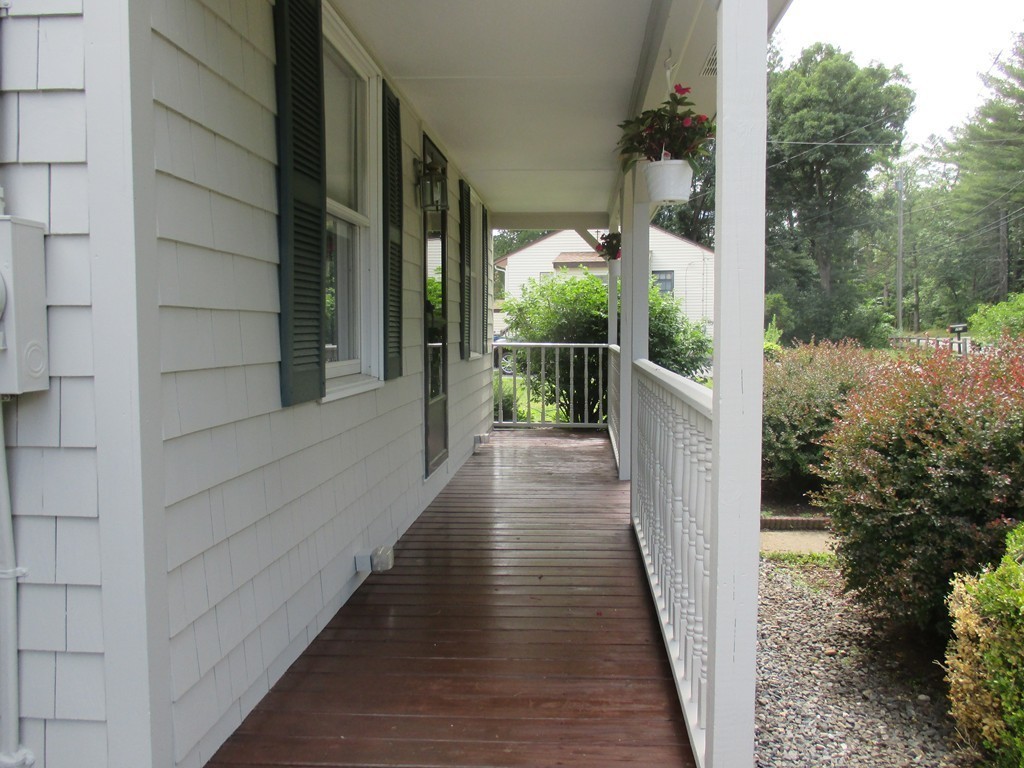 263 Andover Road Billerica, MA 01821 - Photo 3 of 29