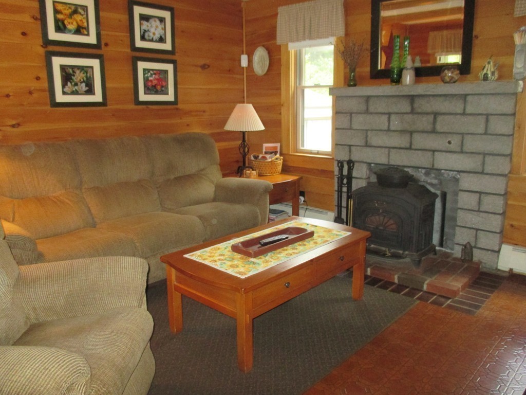 263 Andover Road Billerica, MA 01821 - Photo 6 of 29