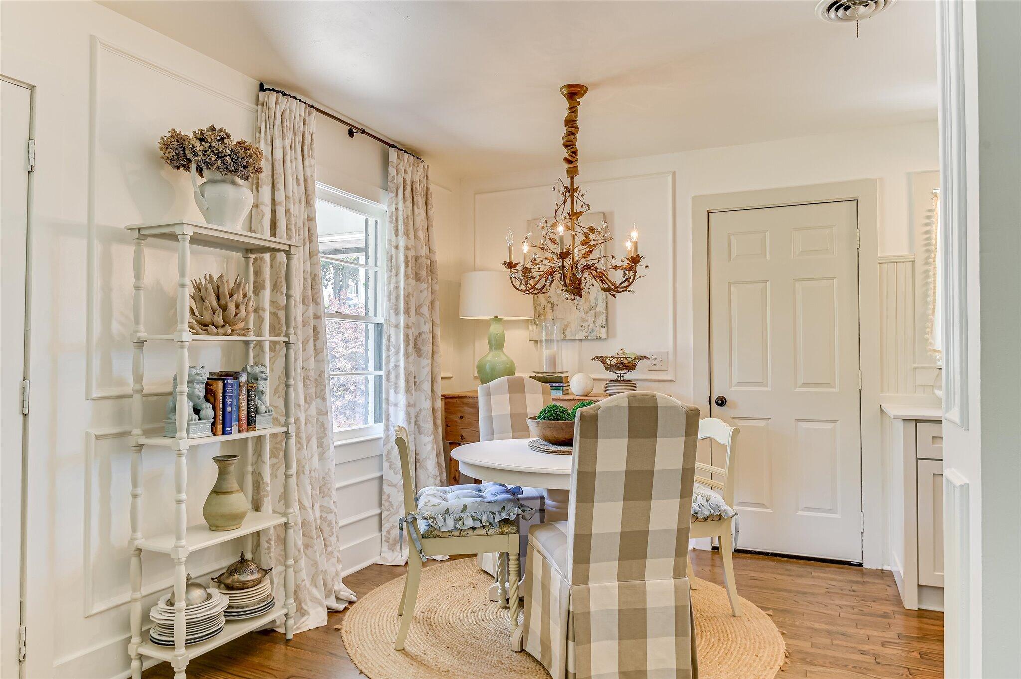 1121 Ridgecrest Avenue North Augusta, SC 29841 - Photo 11 of 42 a view of a livingroom with furniture and wooden floor