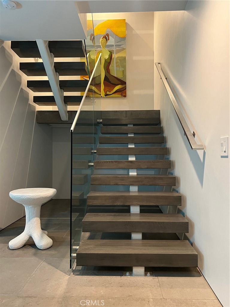 809 Emerald Bay Laguna Beach, CA 92651 - Photo 19 of 31 a view of entryway