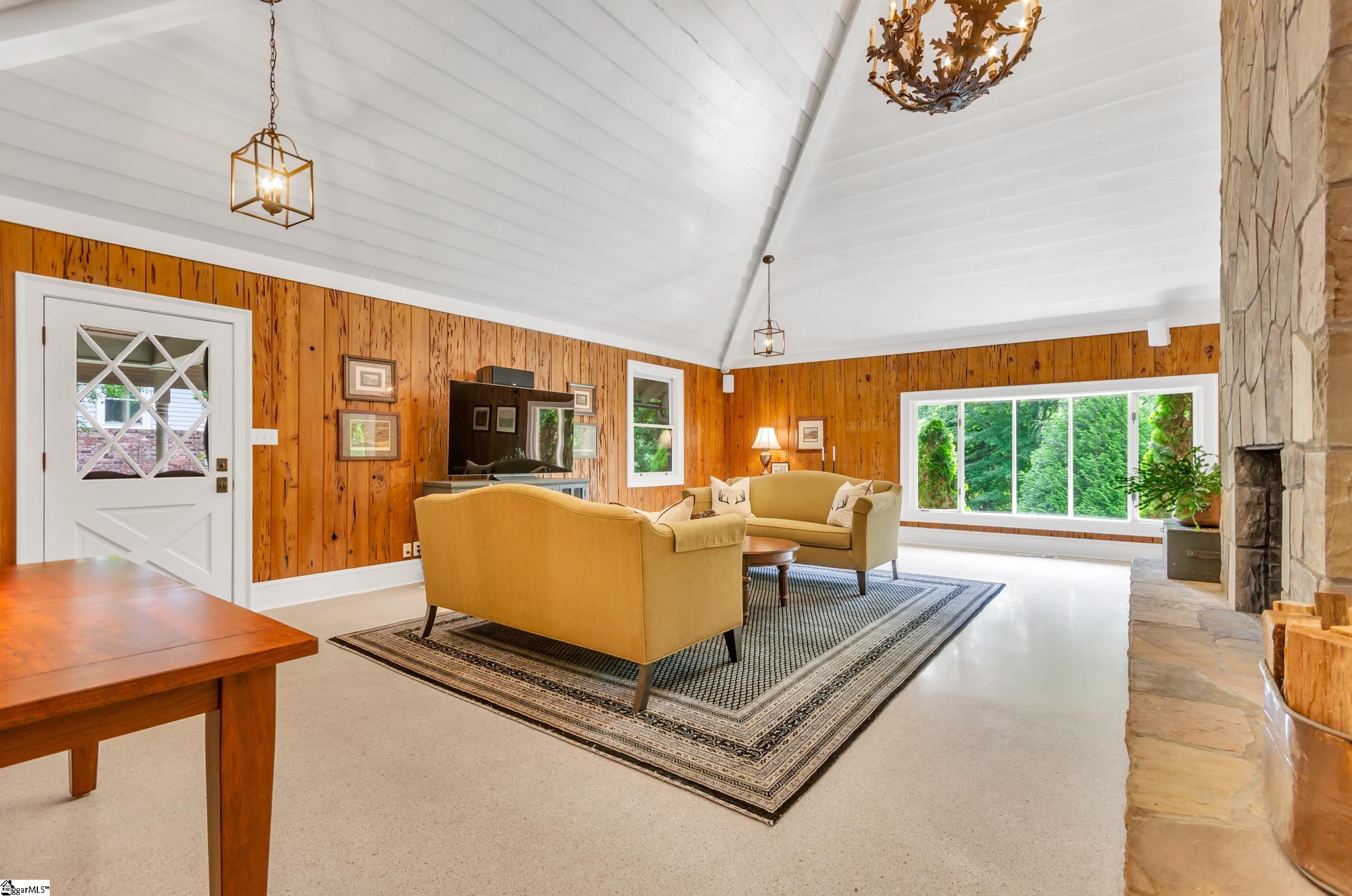 9 Hermitage Road Greenville, SC 29615 - Photo 15 of 42 Gallery Image 15