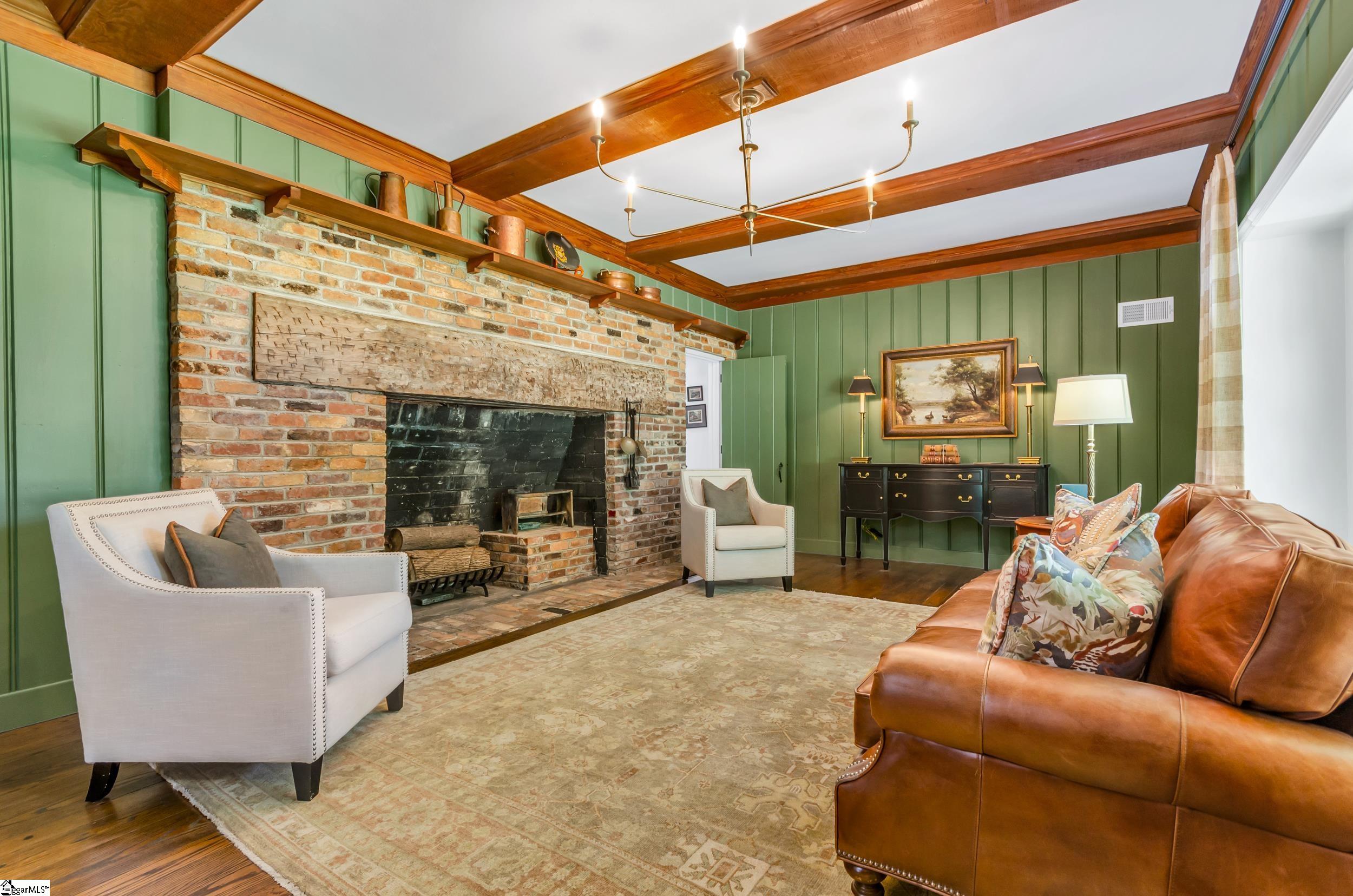 9 Hermitage Road Greenville, SC 29615 - Photo 5 of 42 Gallery Image 5