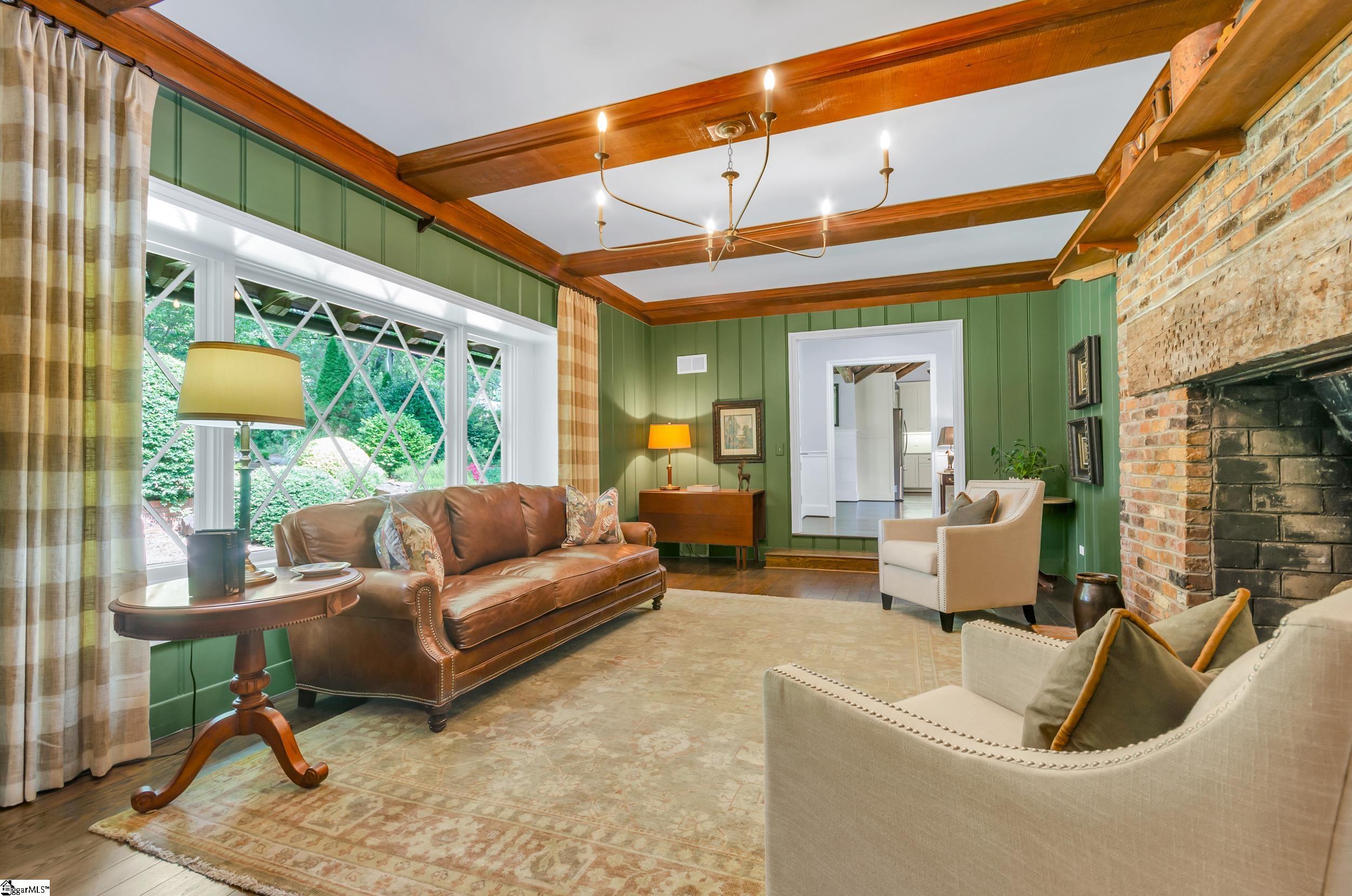 9 Hermitage Road Greenville, SC 29615 - Photo 6 of 42 Gallery Image 6