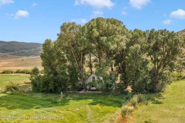 $1,122,000 | 2956 County Road 37, Hamilton, CO 81638