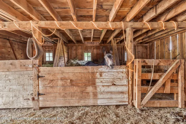 $1,122,000 | 2956 County Road 37, Hamilton, CO 81638