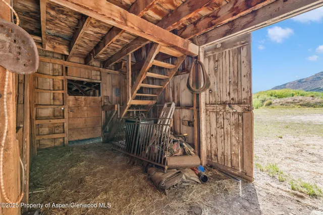 $1,122,000 | 2956 County Road 37, Hamilton, CO 81638