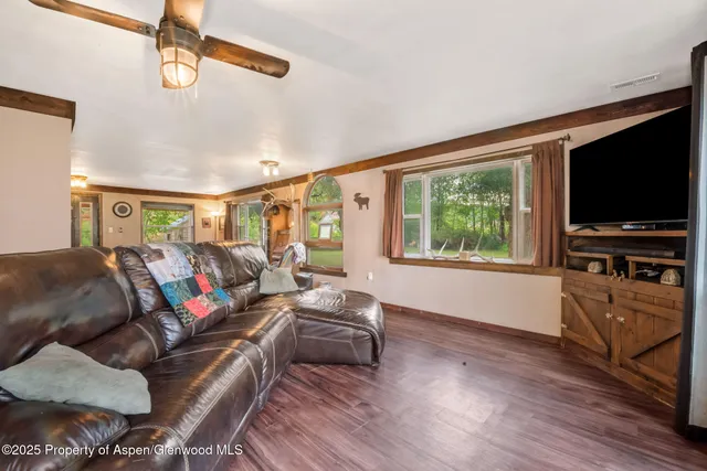 $1,122,000 | 2956 County Road 37, Hamilton, CO 81638