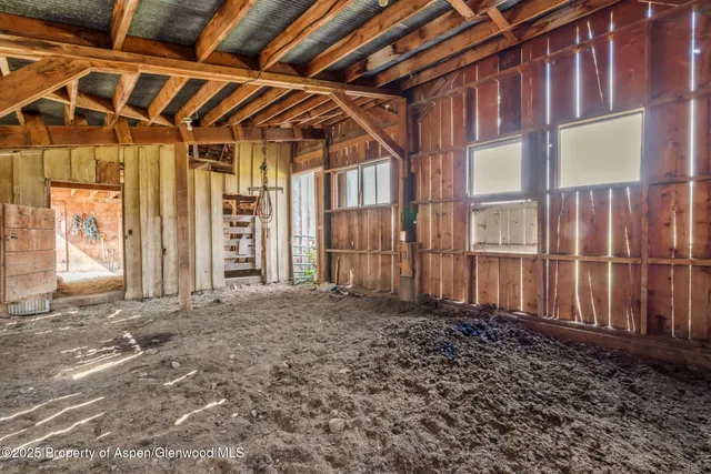 $1,122,000 | 2956 County Road 37, Hamilton, CO 81638