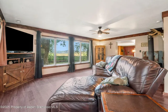 $1,122,000 | 2956 County Road 37, Hamilton, CO 81638