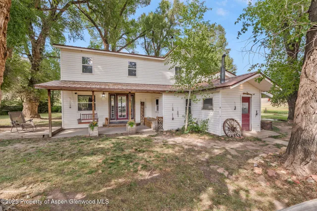 $1,122,000 | 2956 County Road 37, Hamilton, CO 81638